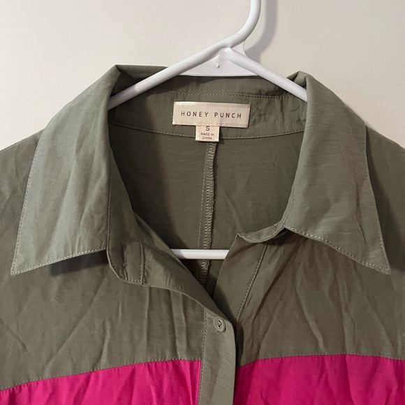 S Green & Pink Button-Down Collared Shirt - Picture 3 of 13